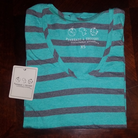 🐸Green Striped Tee - Picture 3 of 6